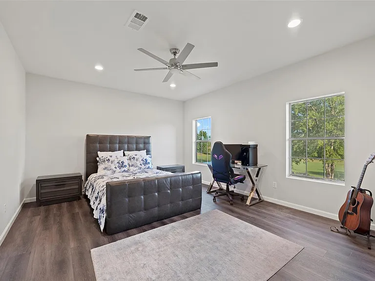 23 Glen Eagles Dr — Photo 32