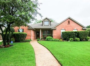 8417 Brandonwood Dr, North Richland Hills, TX 76182