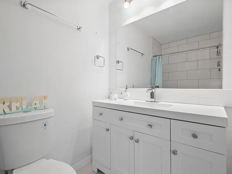 670 Hernando St #A — Photo 9