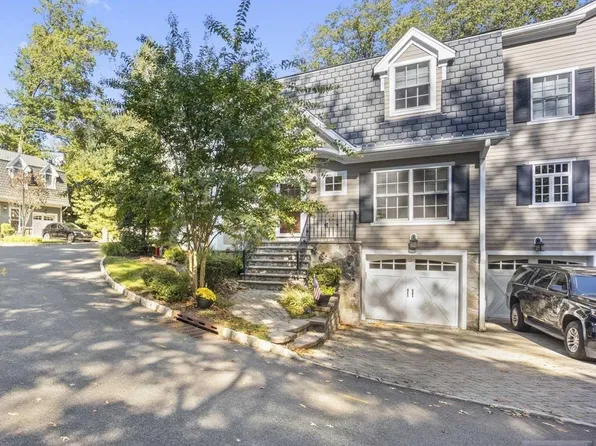 8D S Mountain Ave, Montclair, NJ 07042