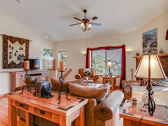 Great entertaining space