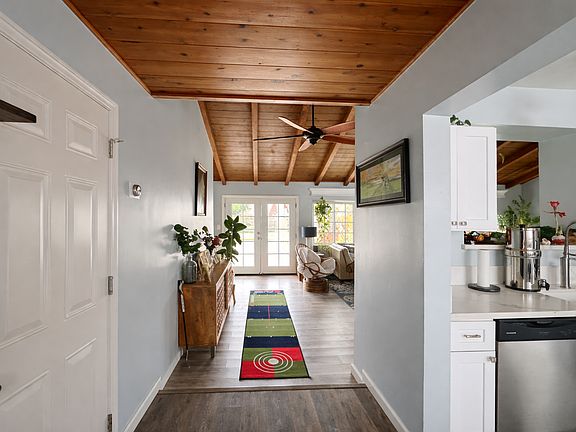 3rd image of 5566 Lake Park Way