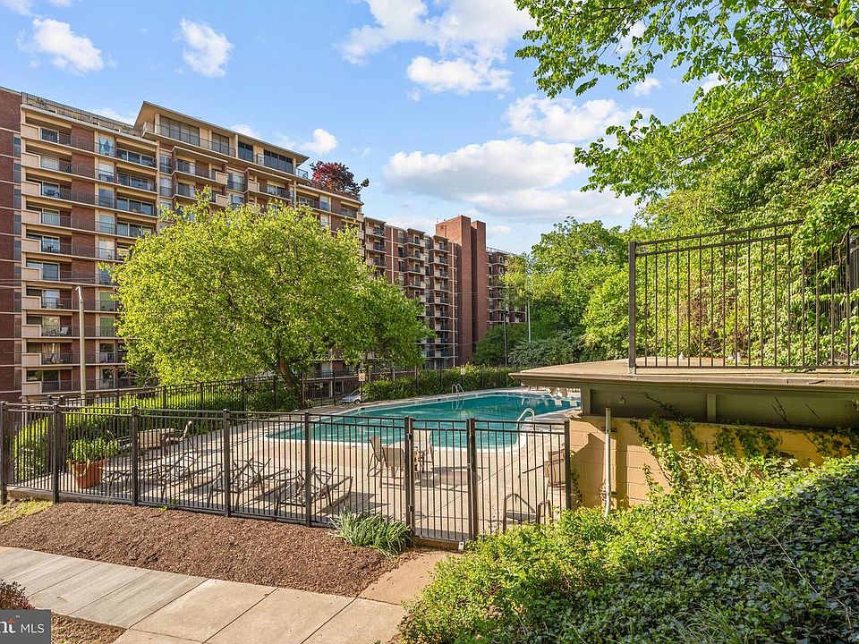 1st image of 1300 S Arlington Ridge Rd APT 314
