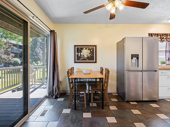 5th image of 1358 Millcreek Dr APT 2