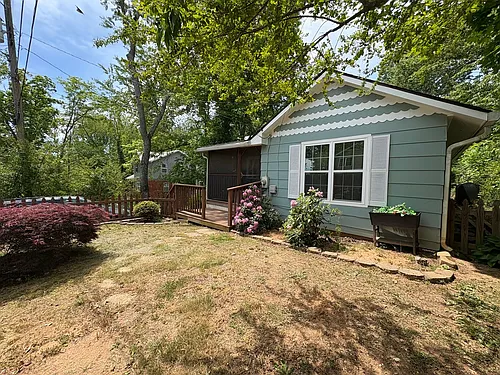 10 Spring Dr Photo 1