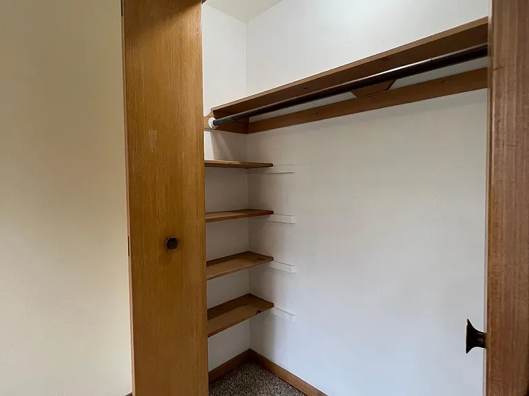 1015 Wehrle Dr #UP — Photo 11