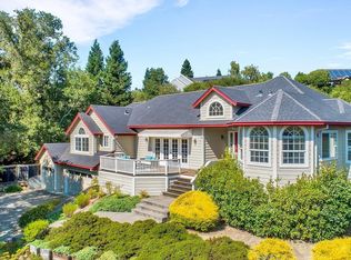 128 Village Oaks Court, Healdsburg, CA 95448