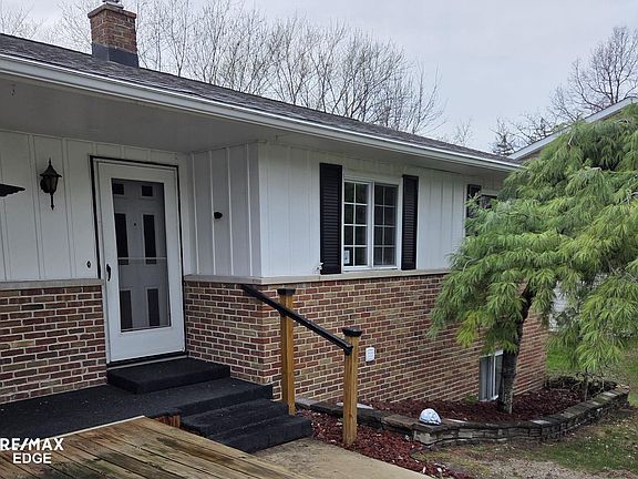 3rd image of 14020 North Rd