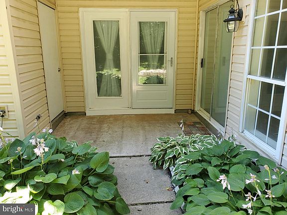 2nd image of 302 Juneberry Way APT 1C