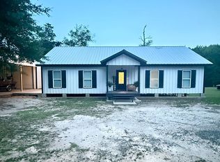 201 Shady Ln, Anacoco, LA 71403