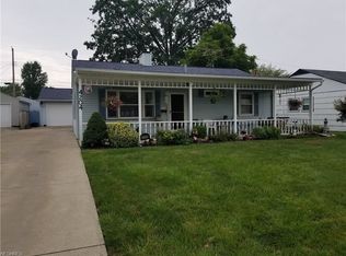 4204 Riverview Ln, Lorain, OH 44055