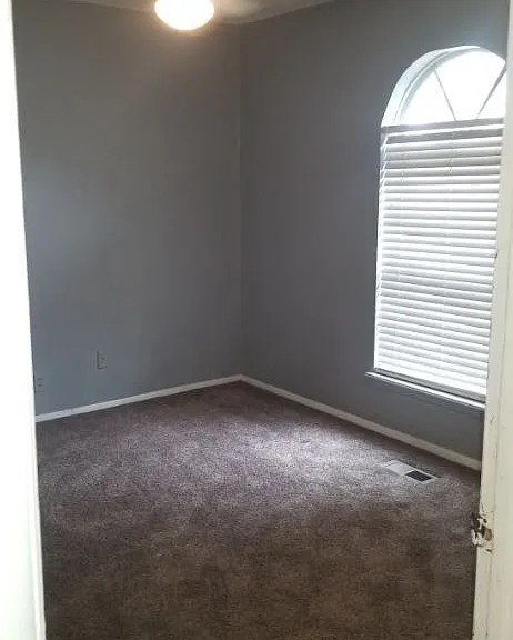 6303 S Owasso Ave — Photo 8