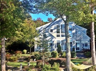 28 W Point Rd, Moultonboro, NH 03254