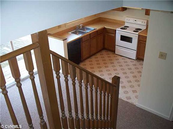 4th image of 4952 Finnegan Ct #4952