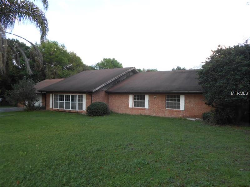 1st image of 20 Lake Arrowhead Dr