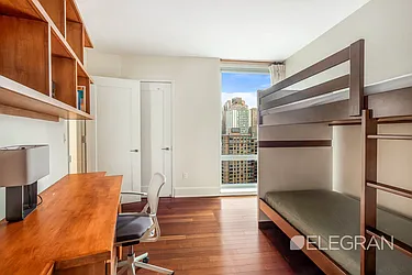 Rented by (Legacy) Elegran