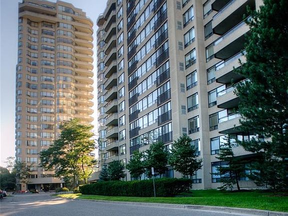 2nd image of 6 Willow St #507