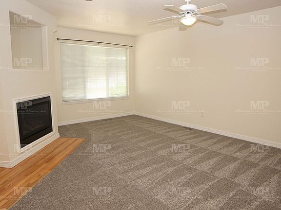 2nd image of 6826 Antigua Dr Unit 5