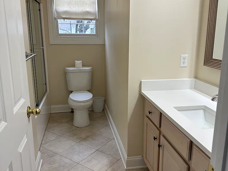 128 Center Rd — Photo 21