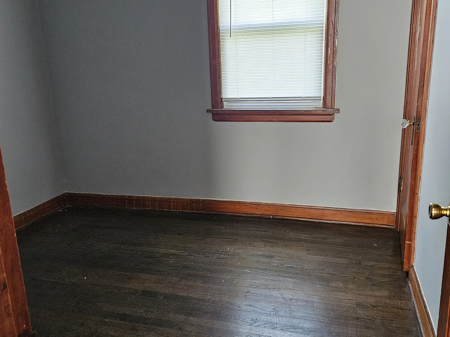 2 bed, 1000 sqft, $1,075 — Photo 4