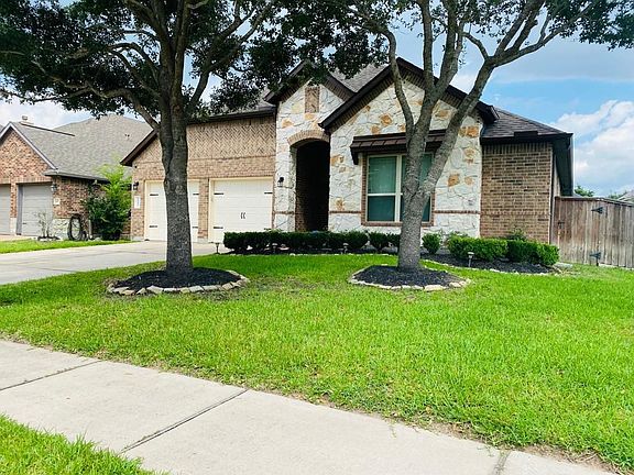 3rd image of 24407 Bella Florence Dr