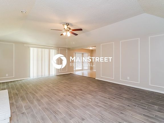 5th image of 721 Brookside Dr