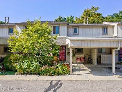 1578 Charter Oak Dr, Rochester, MI, 48309