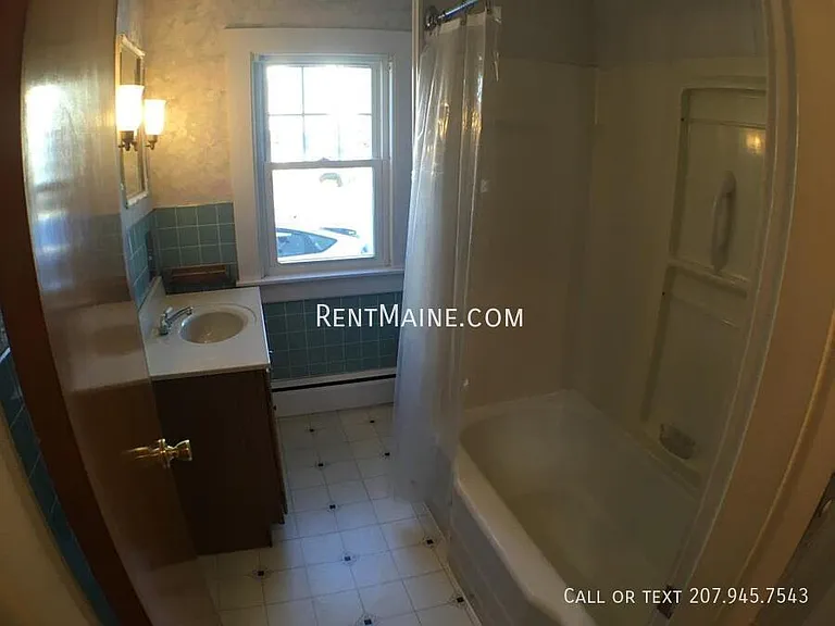 36 Western Ave — Photo 13