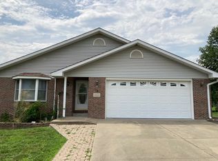 1011 Aaron Dr UNIT 1&2, Jackson, MO 63755