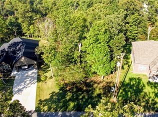 Jura Cir #12, Bella Vista, AR 72715