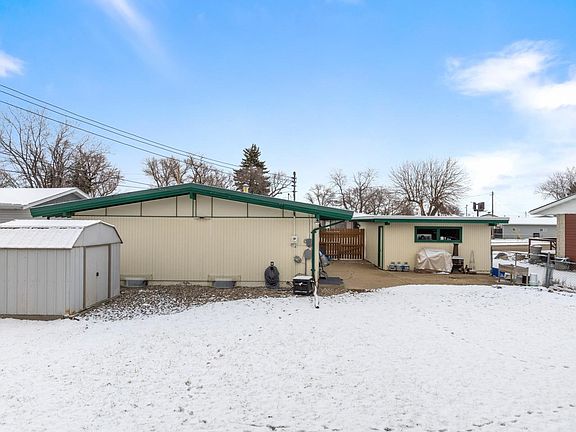 5th image of 1937 Anderson Dr