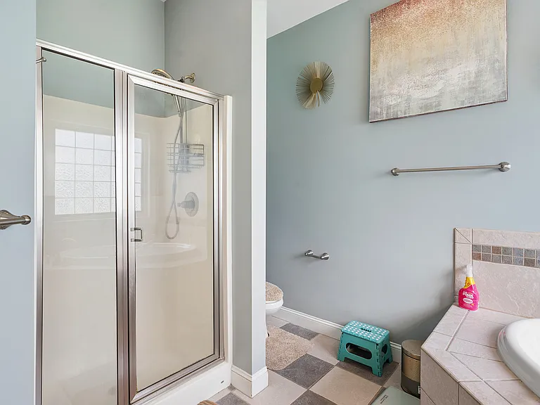 2517 Brookville Dr #A — Photo 16