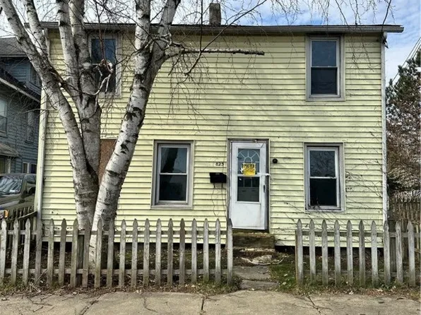 823 Canal St, Elmira, NY 14901