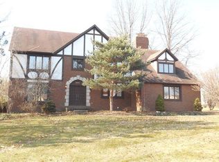 3411 Cornwall Dr NW, Canton, OH 44708