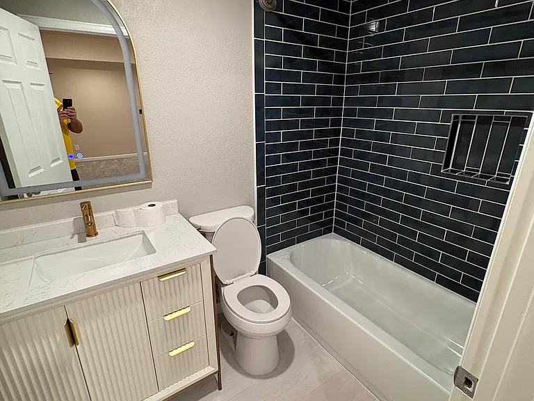 1370 Knollwood Way — Photo 21