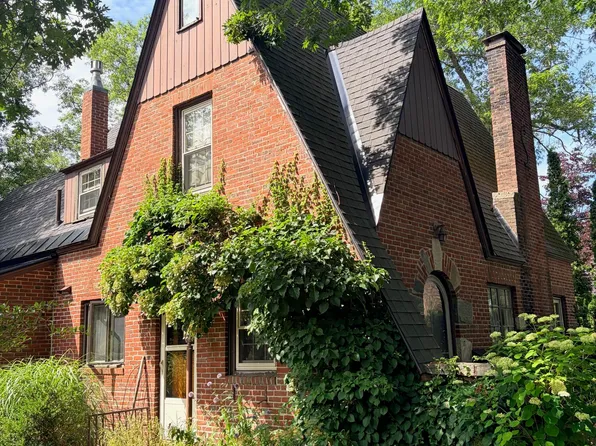 17 Belmont Street, Brunswick, ME 04011