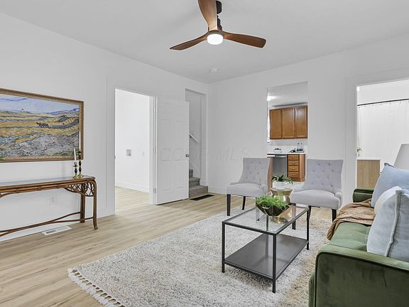 3rd image of 312 W 9th St