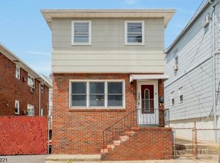 183 Devon St, Kearny Town, NJ 07032