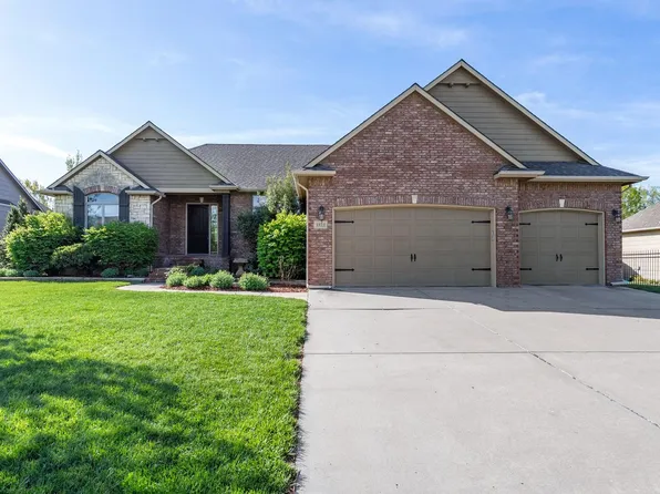 1823 N Peckham Ct, Wichita, KS 67230