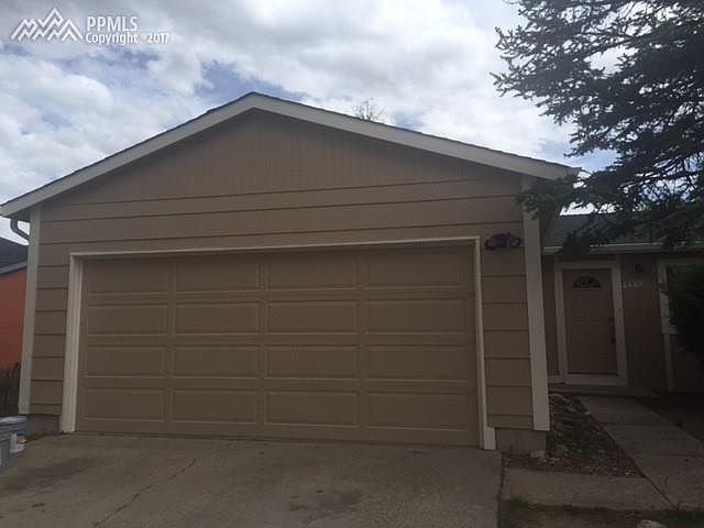 2nd image of 4449 Berryknoll Dr
