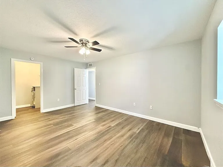 1712 Belleair Forest Dr #D — Photo 16