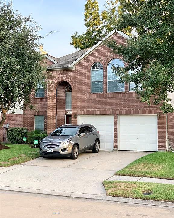 1st image of 2831 Whitinham Dr