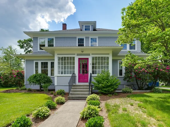 8 Tremont St, Maynard, MA 01754