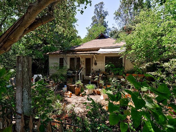 3rd image of 3280 Hicks Road