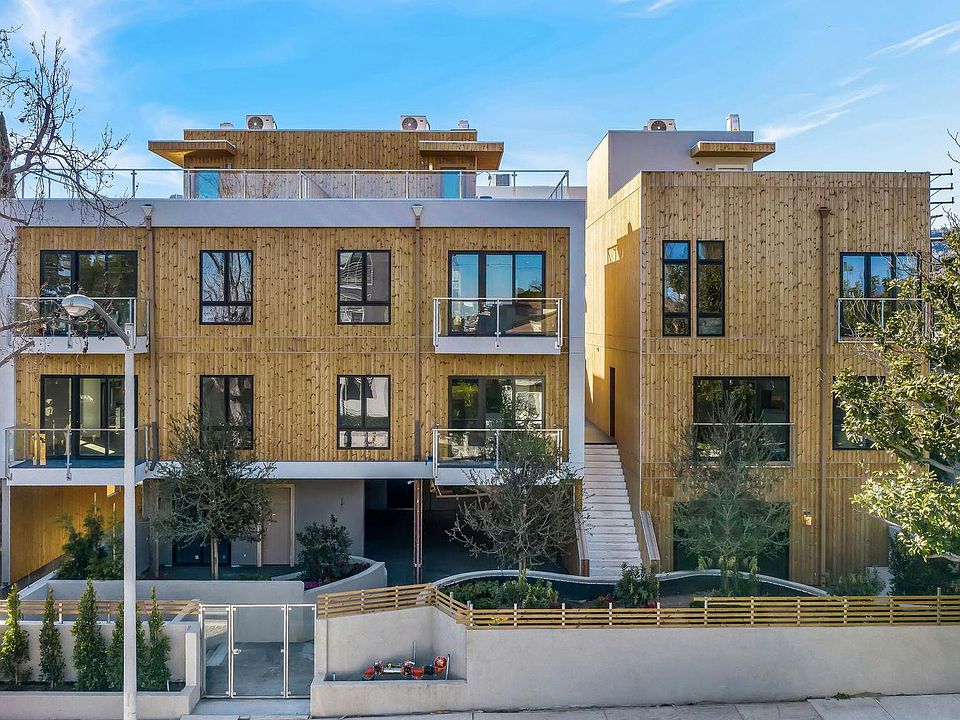 1st image of 1041 N Spaulding Ave #105