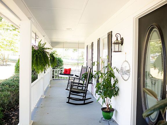 5th image of 814 Mary Key Dr