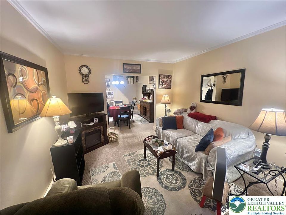 754 Limestone St, Catasauqua, PA 18032 | Zillow