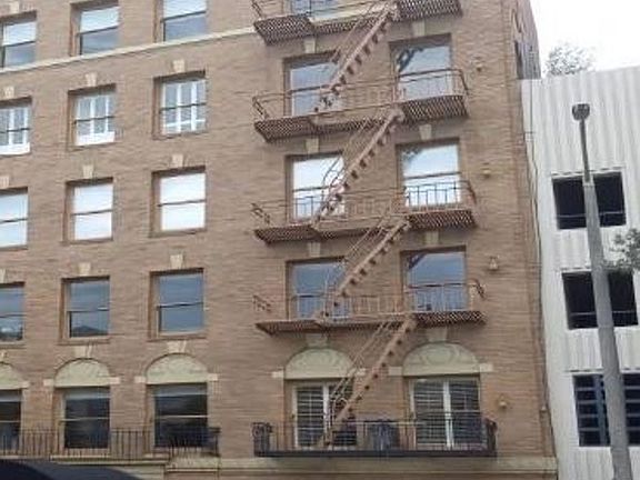 3rd image of 1755 Jackson St APT 202