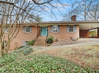 704 Ragsdale Rd, Jamestown, NC 27282