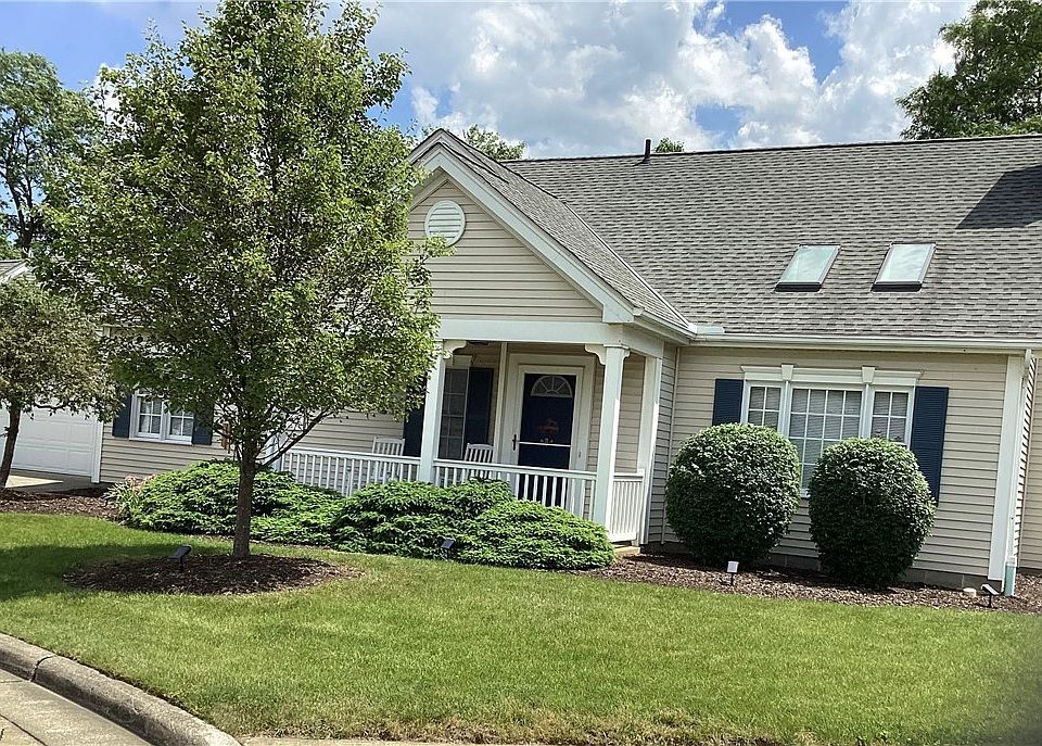 1st image of 20306 Berkshire Cir